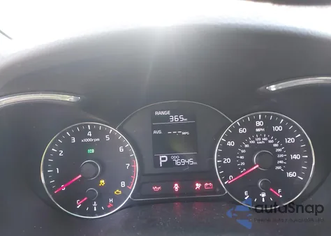 2016 Kia Forte Lx z USA, uszkodzony, nr VIN KNAFK5A82G5583249